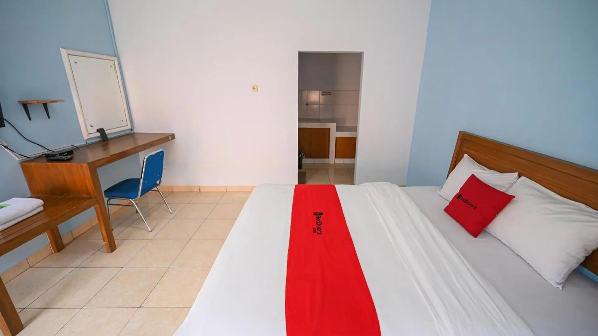 Reddoorz At De'Balcon Accomodation Kuta  2*, Kuta (Bali)