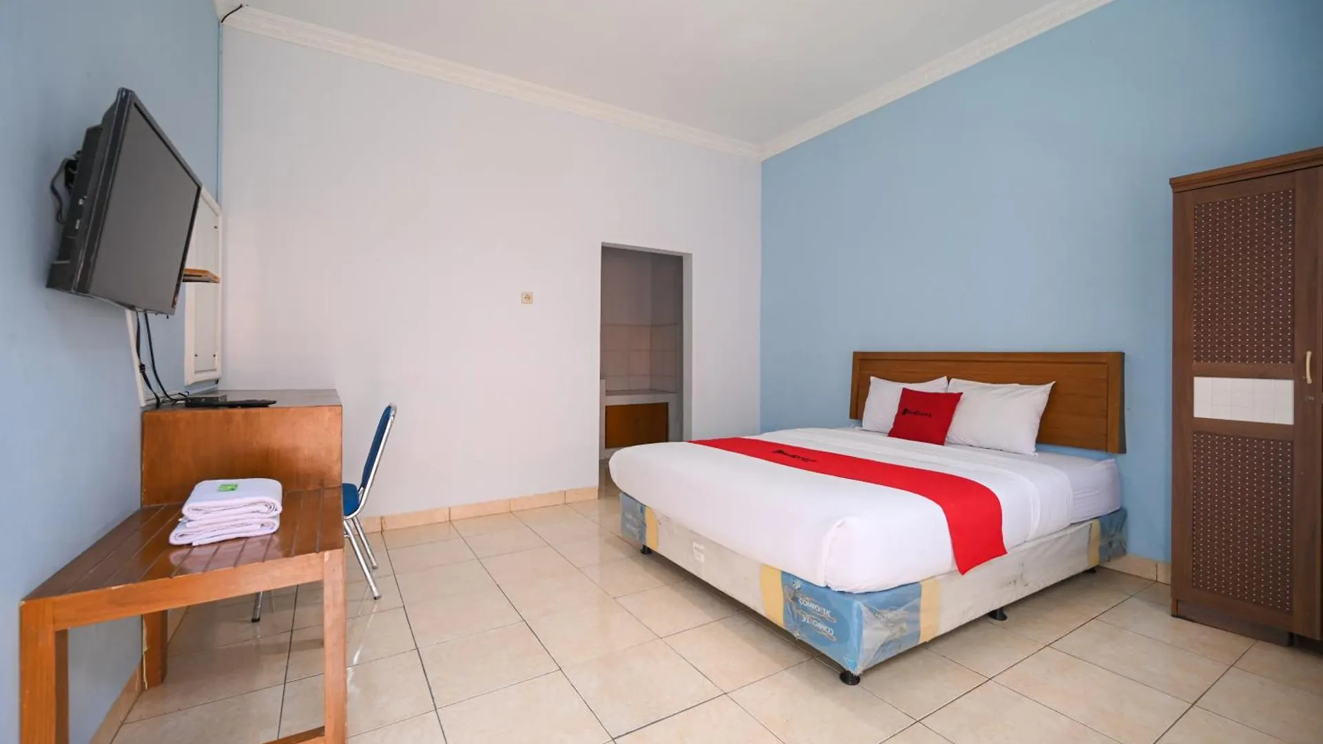 Hotel Reddoorz At De'Balcon Accomodation Kuta