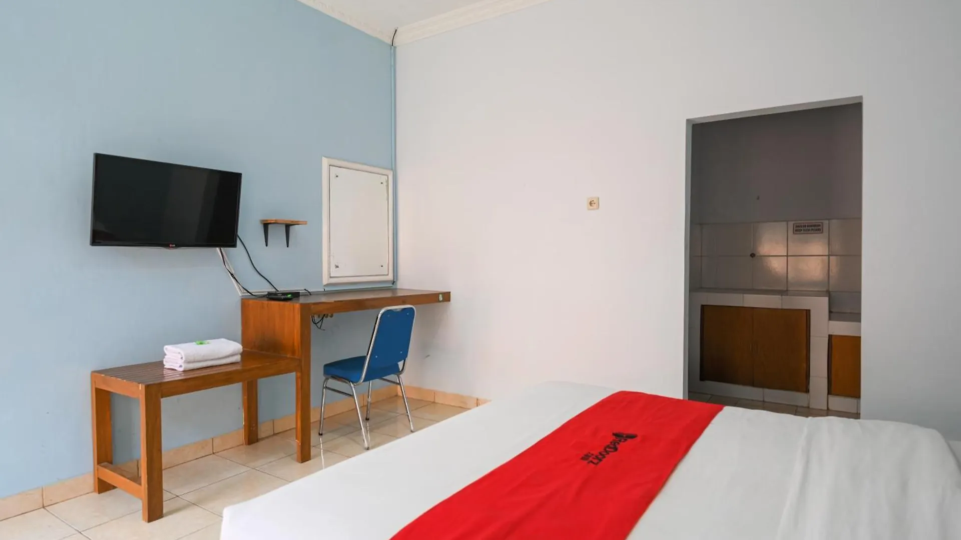 Hotel Reddoorz At De'Balcon Accomodation Kuta